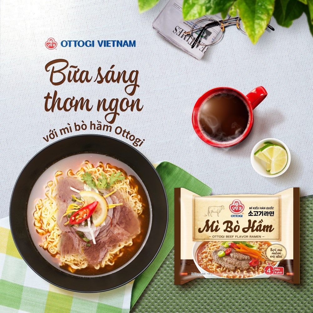 Mì bò hầm Ottogi 120g - Lốc 8 gói