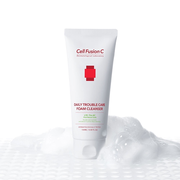 Sữa rửa mặt kiểm soát nhờn mụn Cell Fusion C Daily Trouble Care Foam Cleanser 130ml