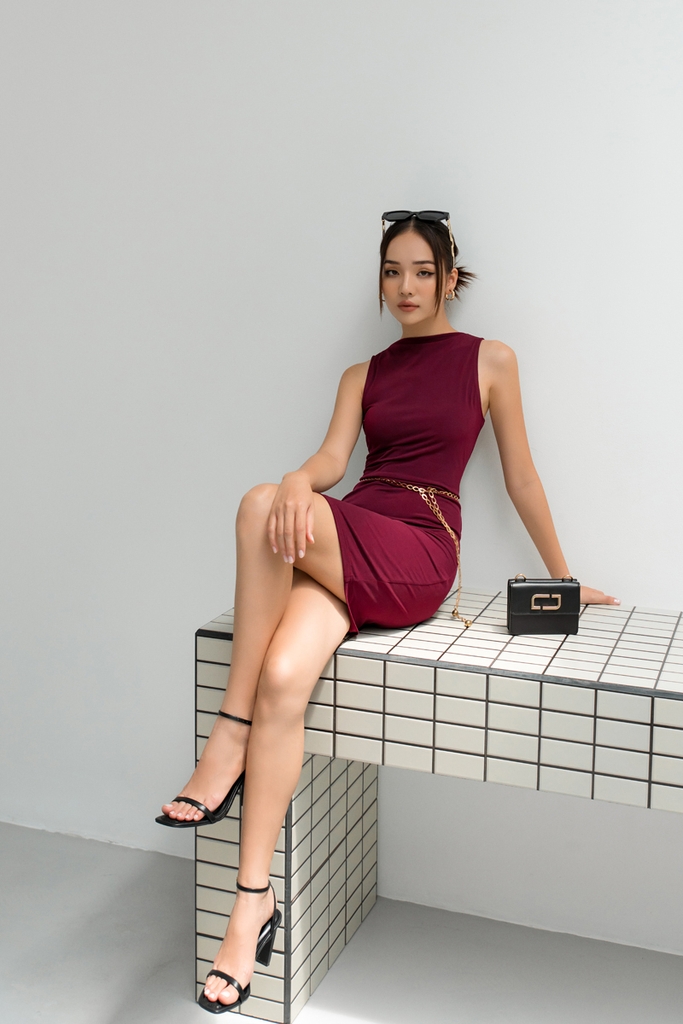 Đầm body sát nách YV LE & CO - Đỏ