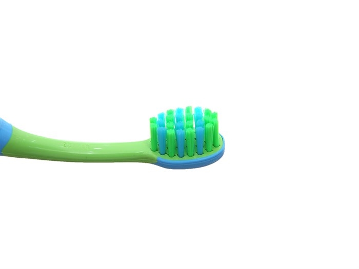 Bàn chải cho bé 2 - 6 tuổi P/S lông chải siêu mềm (giao màu ngẫu nhiên)