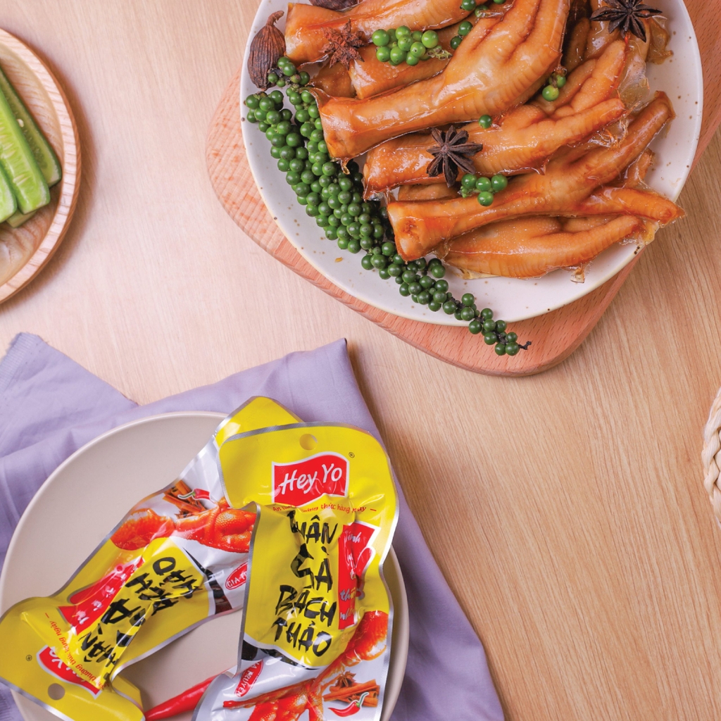 Chân gà Hey Yo nhất tâm vị bách thảo 40g