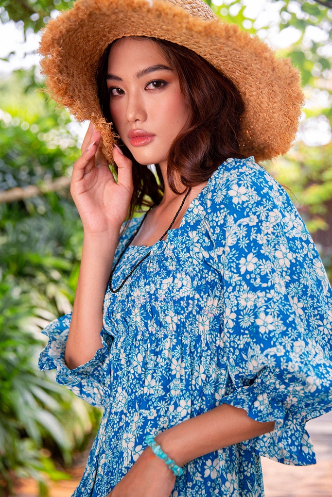 Đầm hoa xanh tay lỡ YV LE & CO