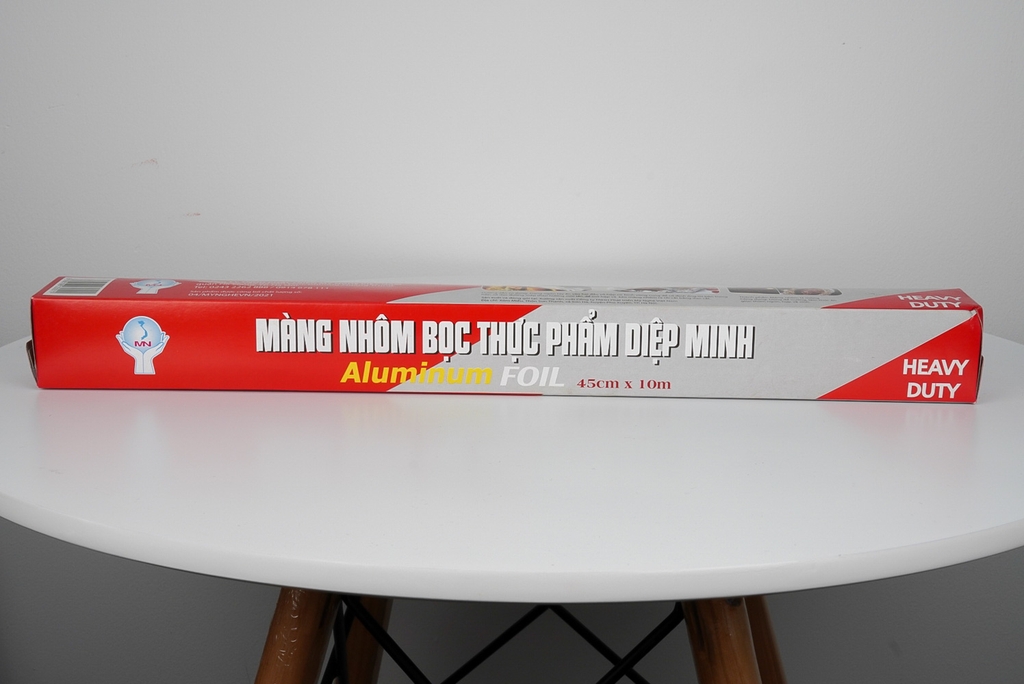 Màng nhôm bọc thực phẩm Diệp Minh 45cm x 10m