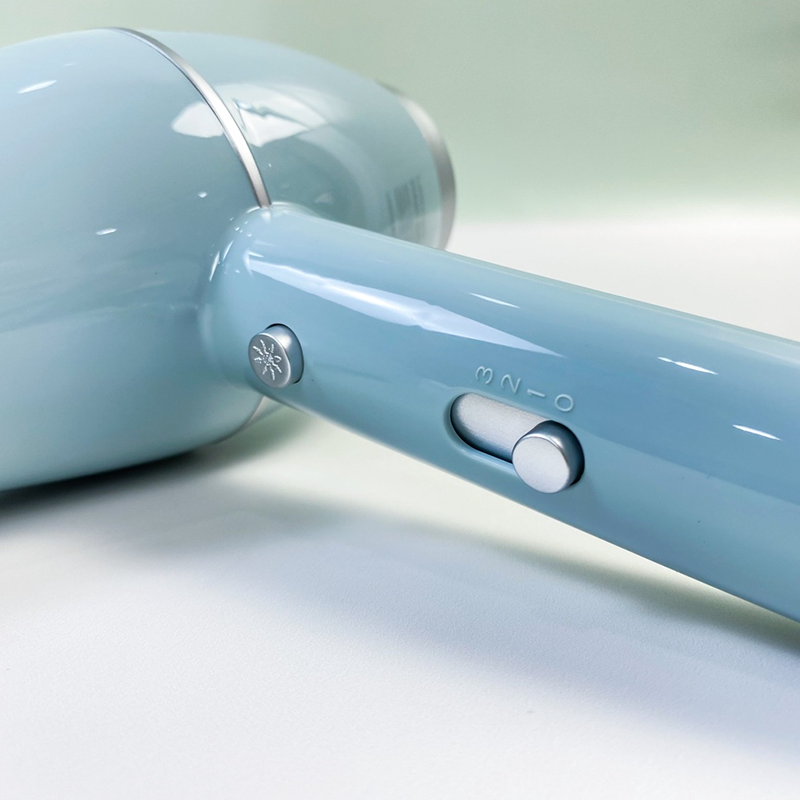 ENA144LBLU- Máy sấy tóc nhãn hiệu Locknlock Hair dryer 220-240V, 50Hz, 1600-1900W- Màu băng xanh