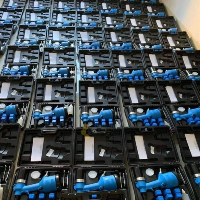 Súng bắn Đinh Tán  Rivet nut tool A 912