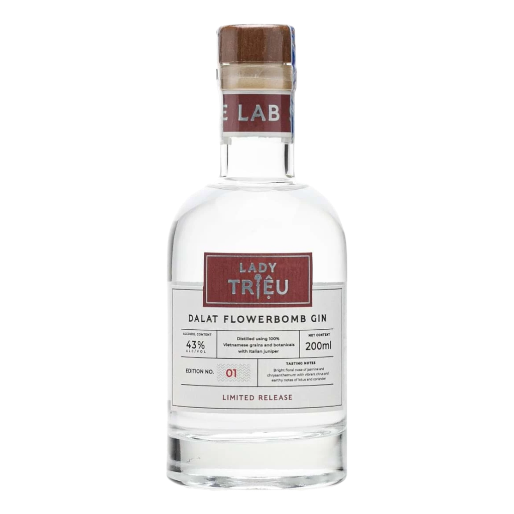 Rượu gin Việt Nam Lady Triệu - Dalat Flowerbomb Gin