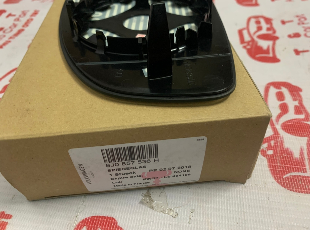 8J0857536H -Mặt gương bên phải Audi TT - 8J0857536H