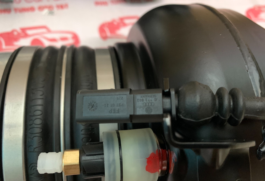 Giảm xóc (phuộc nhún) trước xe Audi A8 ,Bentley  4H0616039AP , 4H0616040AP