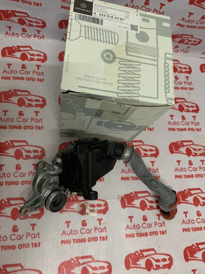 A6420103707 - Van thông hơi  Mercedes-Benz CLS S GLE 350 - 642 010 37 07