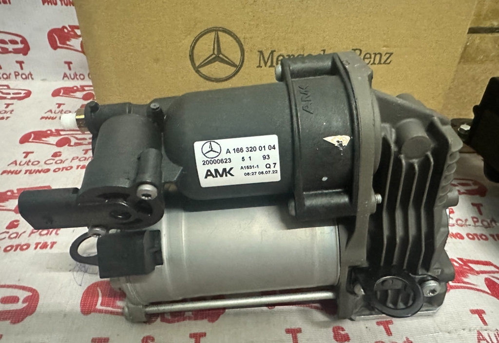 A1663200104 -Bơm hơi nâng gầm GL400