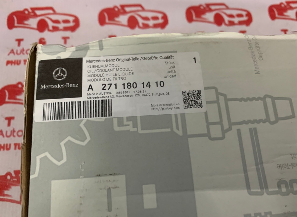 Cụm két làm mát dầu Mercedes-Benz C250 A2711801410