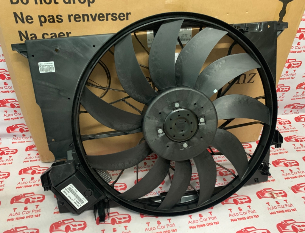 A2115002293 Quạt giải nhiệt động cơ xe Mercedes S63, S600, S550