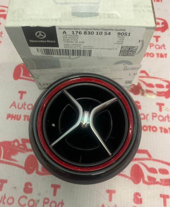 Cửa gió điều hòa bảng điều khiển  A1768301054 MERCEDES-BENZ CLA
