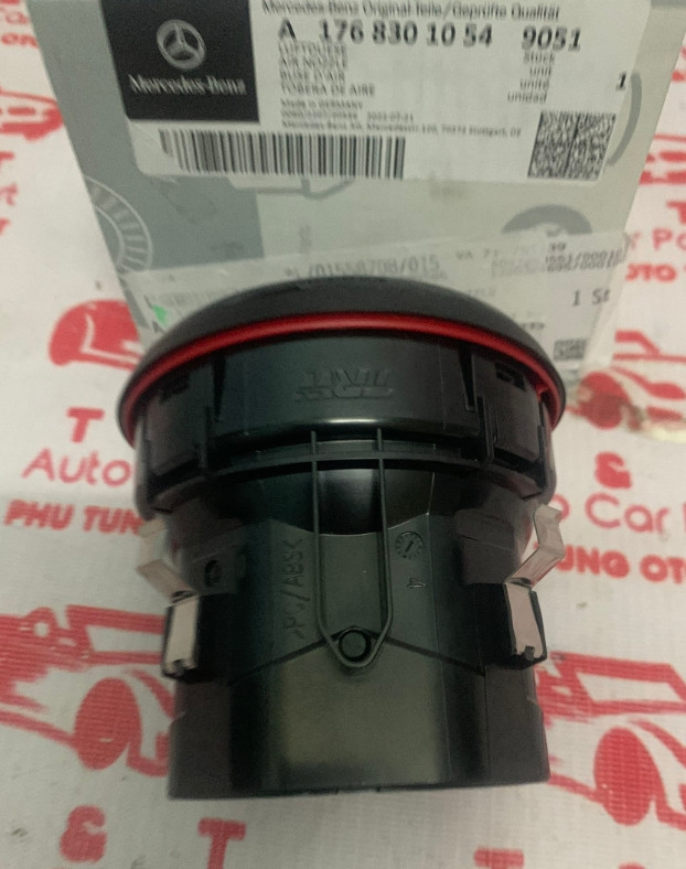 Cửa gió điều hòa bảng điều khiển  A1768301054 MERCEDES-BENZ CLA
