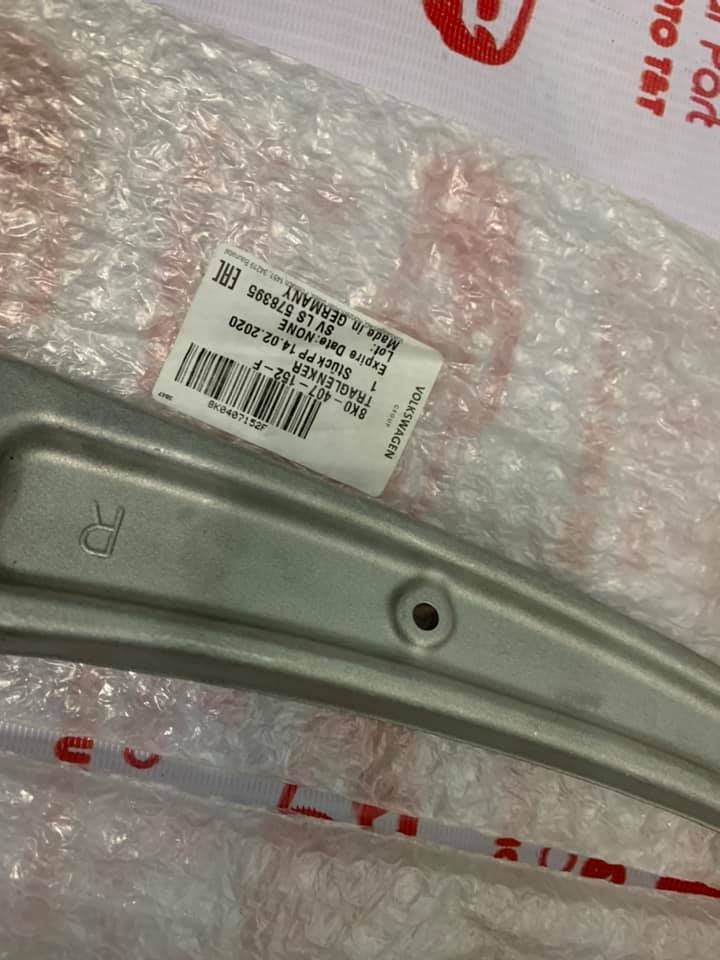 Càng i thẳng dưới  Audi Q5 8K0407151F-8K0407152F