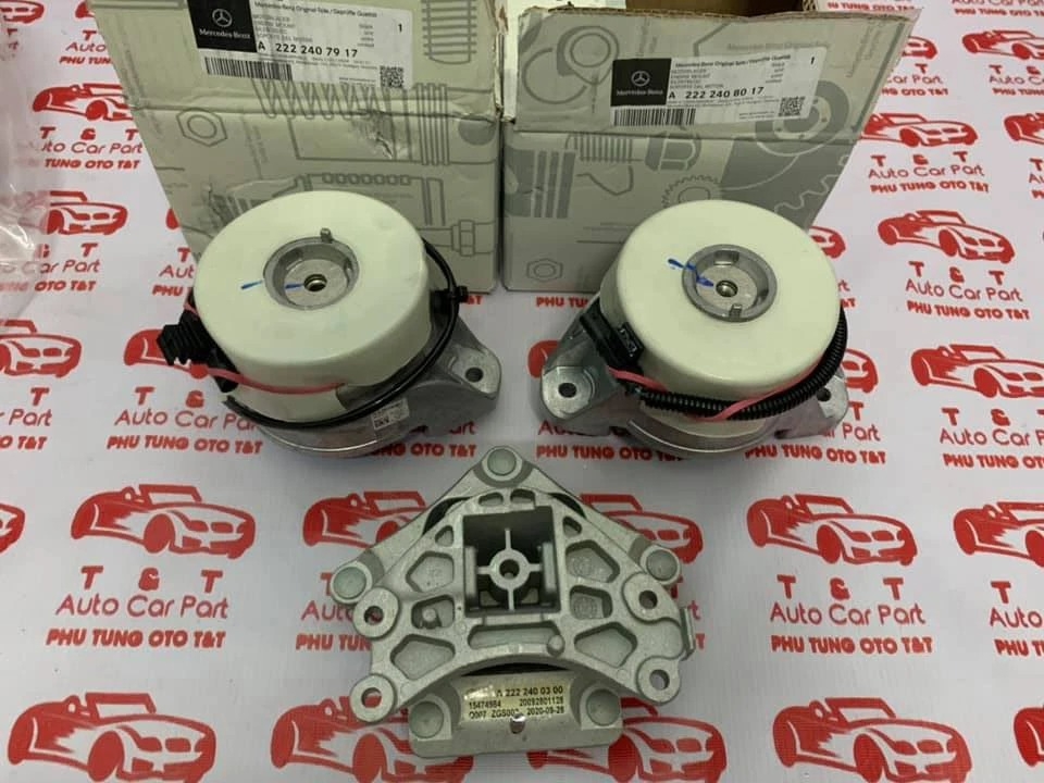Cao su chân máy xe Mercedes S W222 - A2222407917 - A2222408017