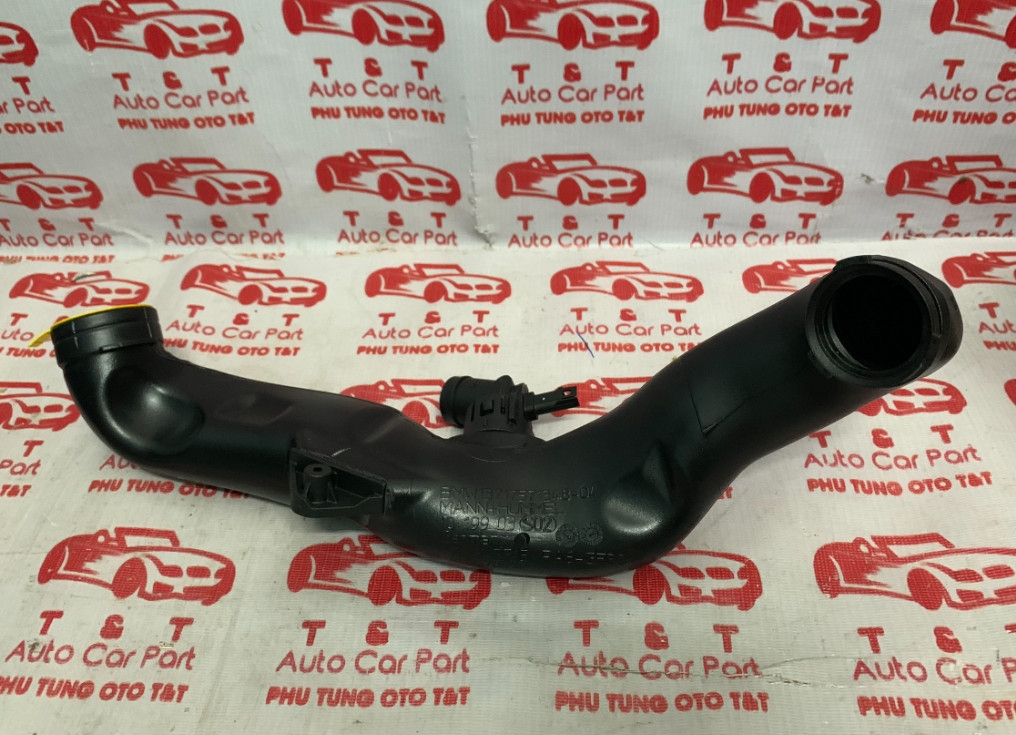 13717571348 Ống gió BMW X6 35iX E71 ,BMW 740i F01  ,VTVCAR