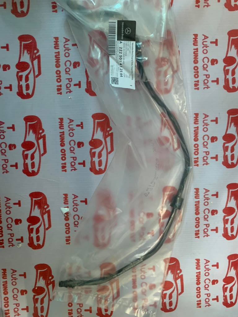 Ống nước vào bình nước phụ xe Mercedes S Class W222 - A2225014125