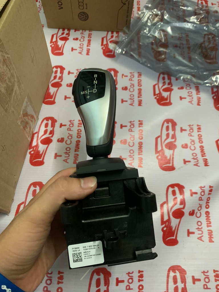 Cần gạt sang số tự động  BMW 61317950394