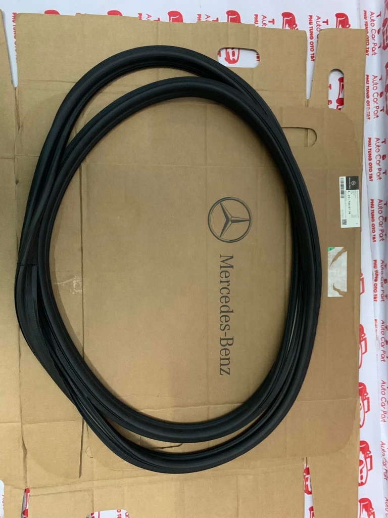 MERCEDES-BENZ R W251 Ron cửa phía sau A2517400778 CHÍNH HÃNG