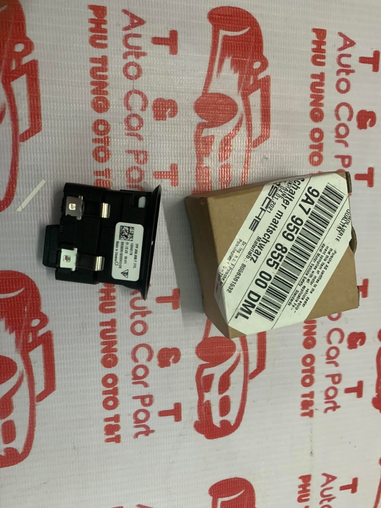 9A795985500 -  Công tắc nên xuống kính Porsche