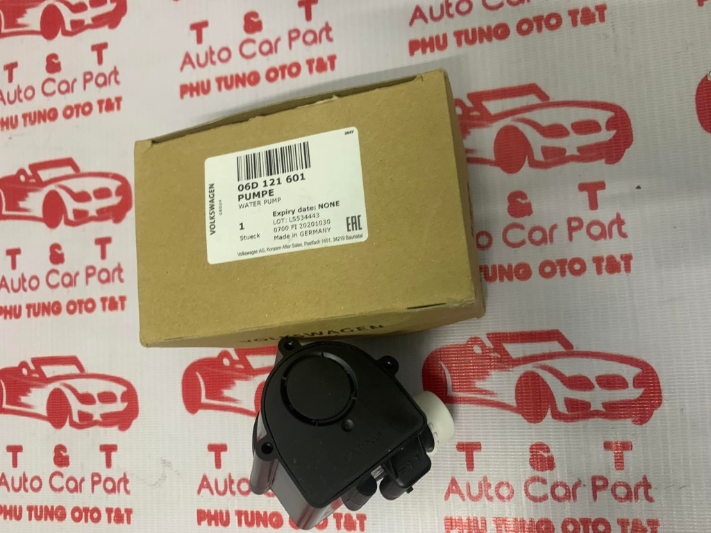 06D121601 -Bơm nước sưởi Audi A5