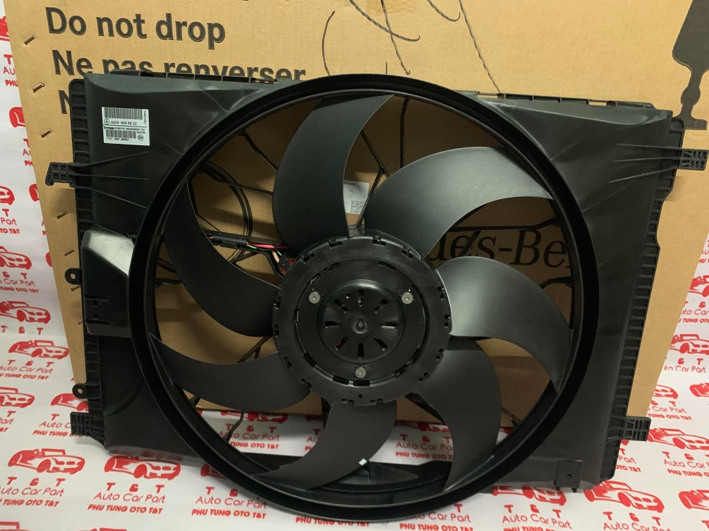 Quạt gió két nước Mercedes C200,C230,C250,C300 W204  A2049066802 =A2049061403