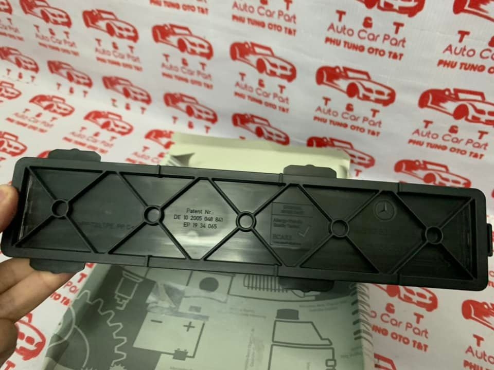 Lọc gió điều hòa Mercedes C200, E250, E300, E350 A2128300318