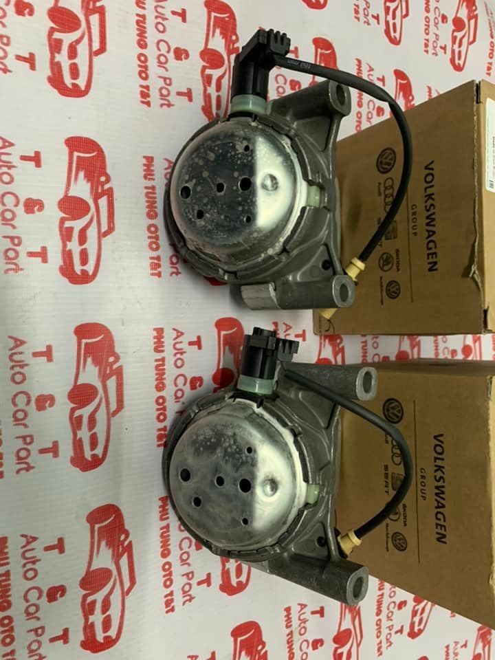 4G0199381LB-4G0199381AE - Cao su chân máy xe Audi A8
