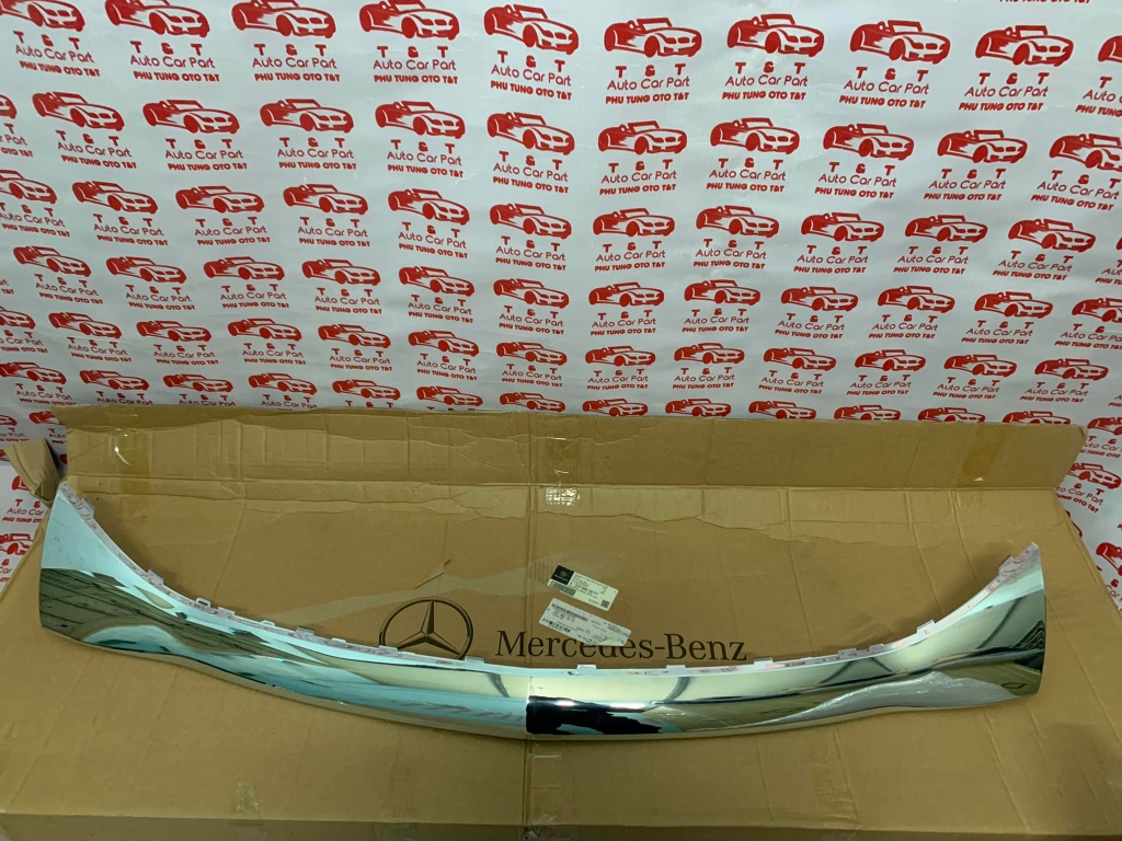 MERCEDES-BENZ S-CLASS W222 Cánh lướt gió dưới cản trước A2228852621