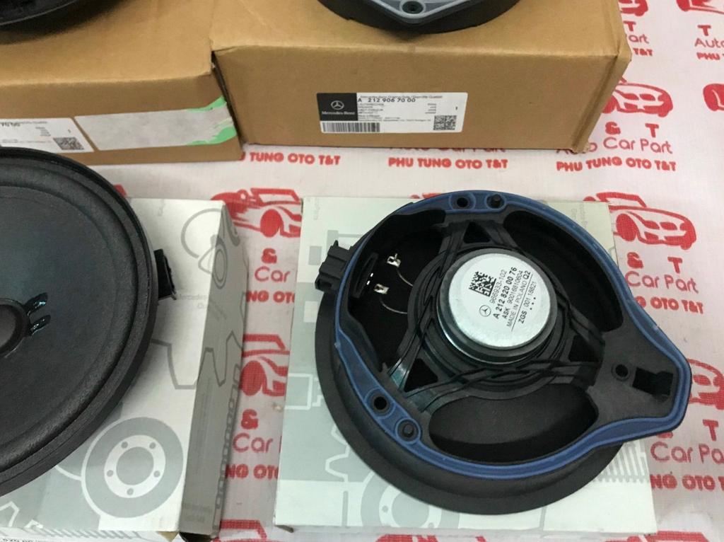 A2128200076 Loa cửa sau Mercedes-Benz E Class W212 ,E300 ,E400, C218