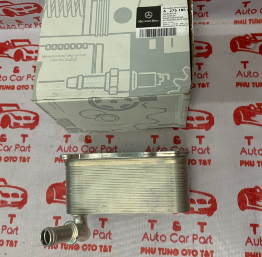 A2761880001 Két làm mát dầu máy Mercedes C350 C400 E350 - A2761880001