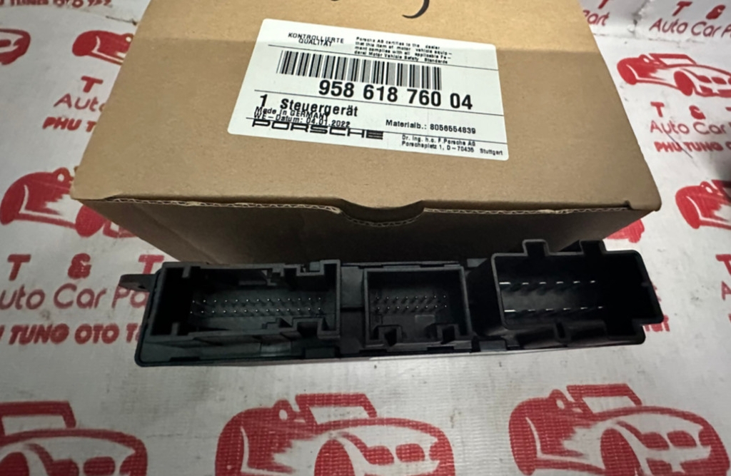 Mô-đun điều khiển bộ nhớ ghế  Porsche 95861876004