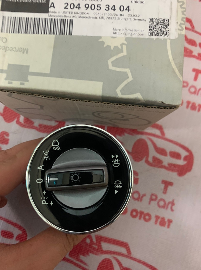 A2049053404   Công tắc đèn pha GLK A2049053404