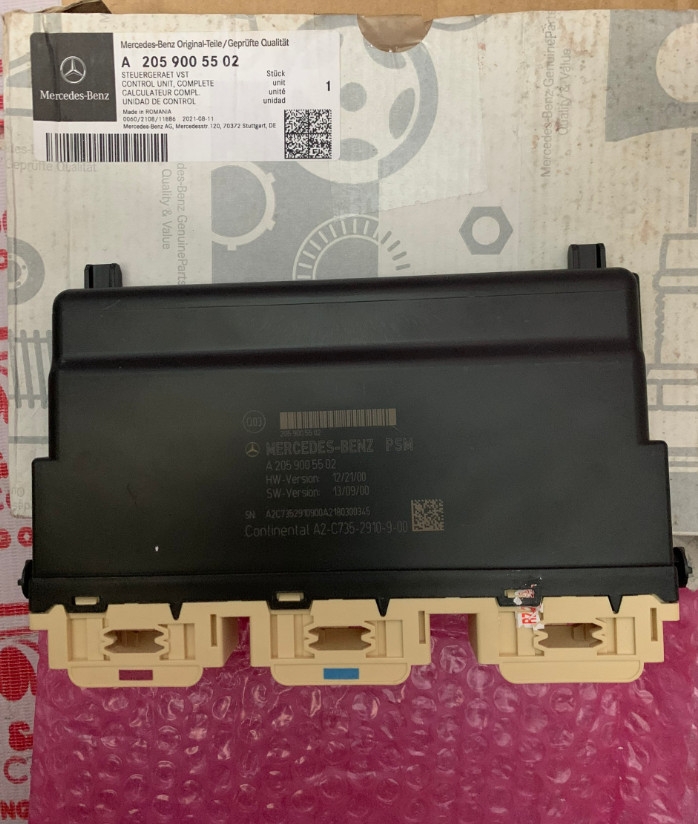 A2059005502 -Hộp điều khiển ghế phải W205