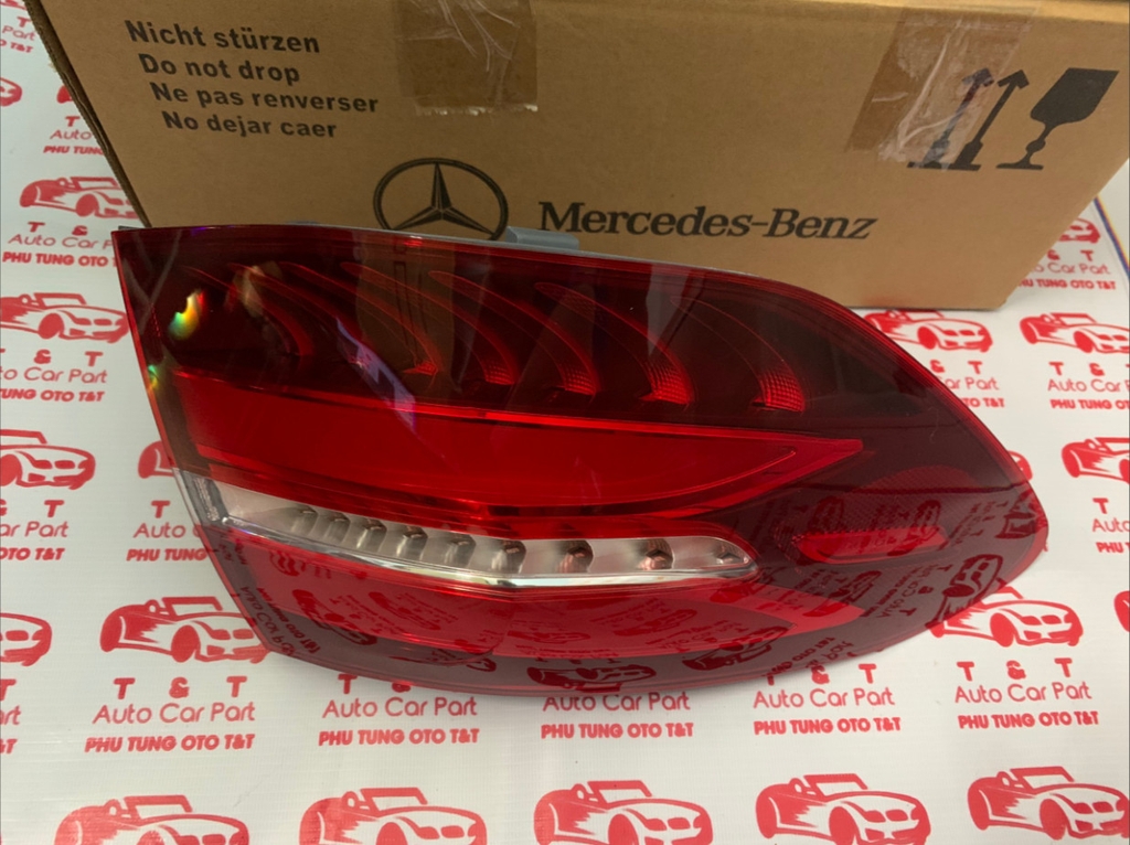 A2539068900-Đèn hậu xe Mercedes GLC200, GLC220, GLC250