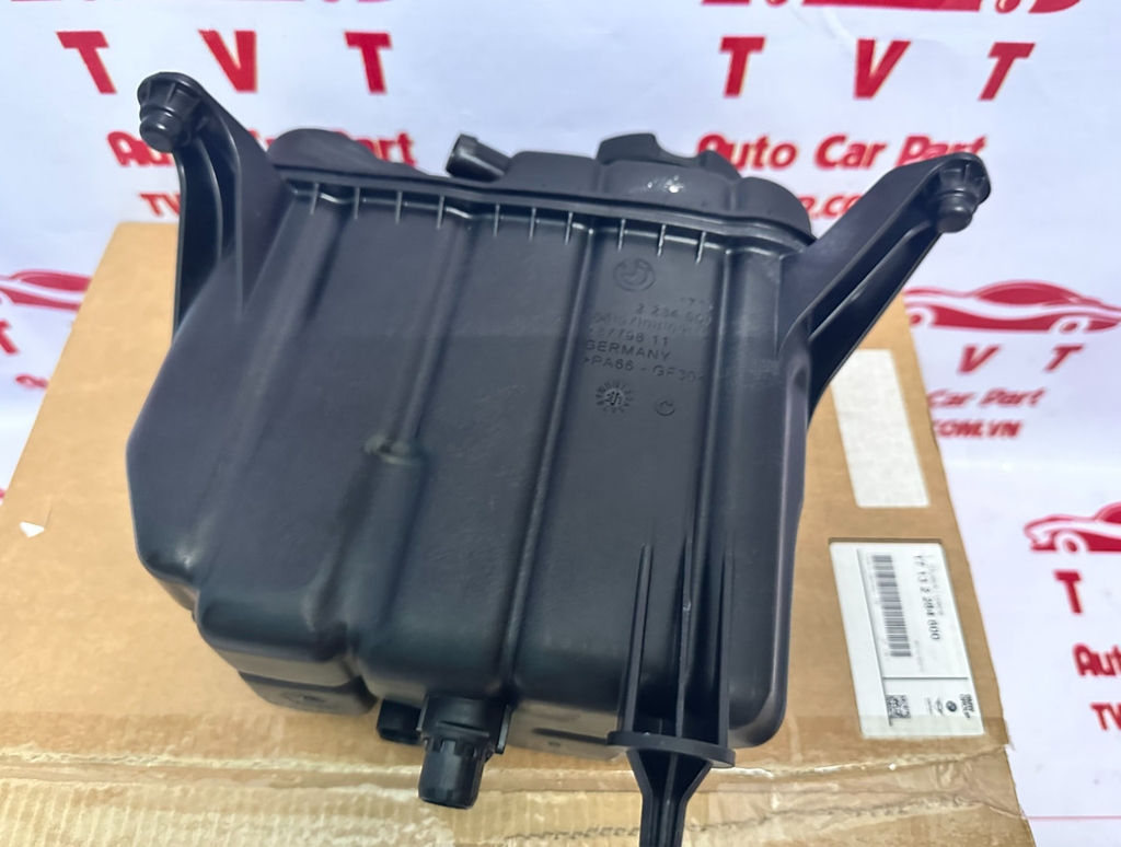 Bình nước phụ BMW F80 M3,F82 M4,F83 -17132284600