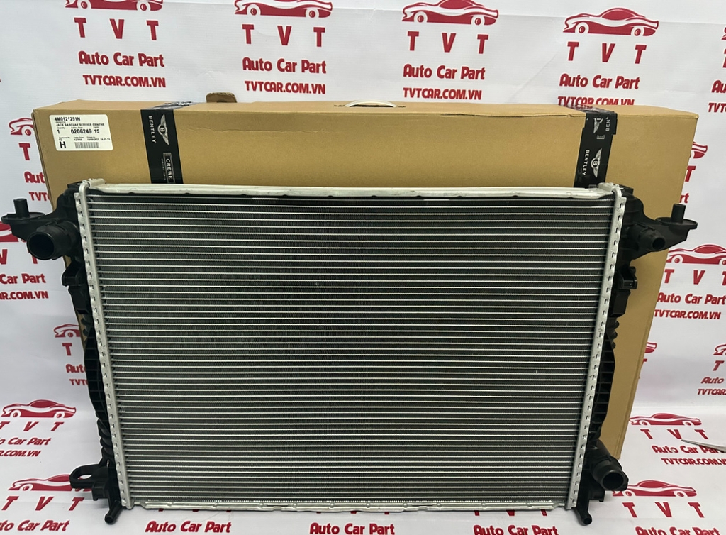 Két Nước BENTLEY Bentayga - 4M0121251N