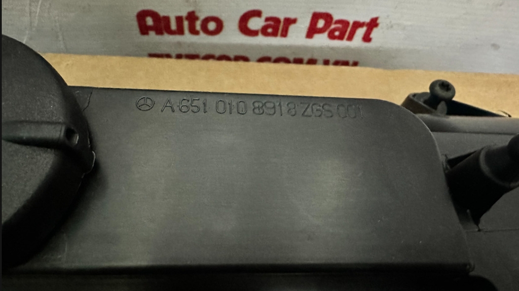 Nắp dàn cò Mercedes-Benz M651 - A6510108918