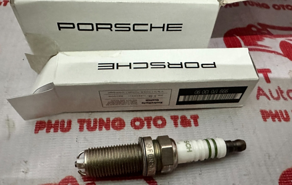 99917013090 -Bugi  Porsche Cayenne