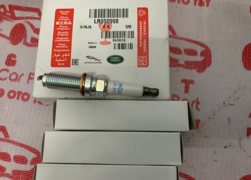 Bugi đánh lửa xe Land Rover Discovery, - LR050998