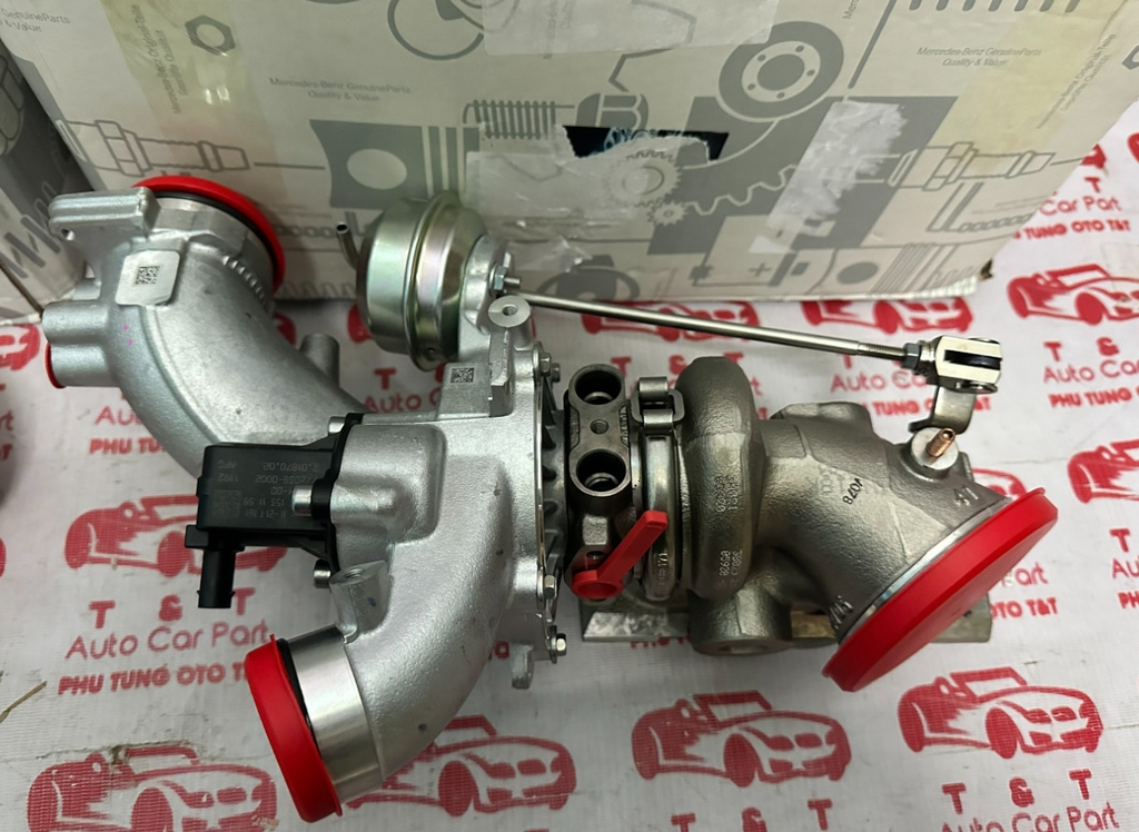 TURBO Mercedes A2760903280 , A2760903380 W205