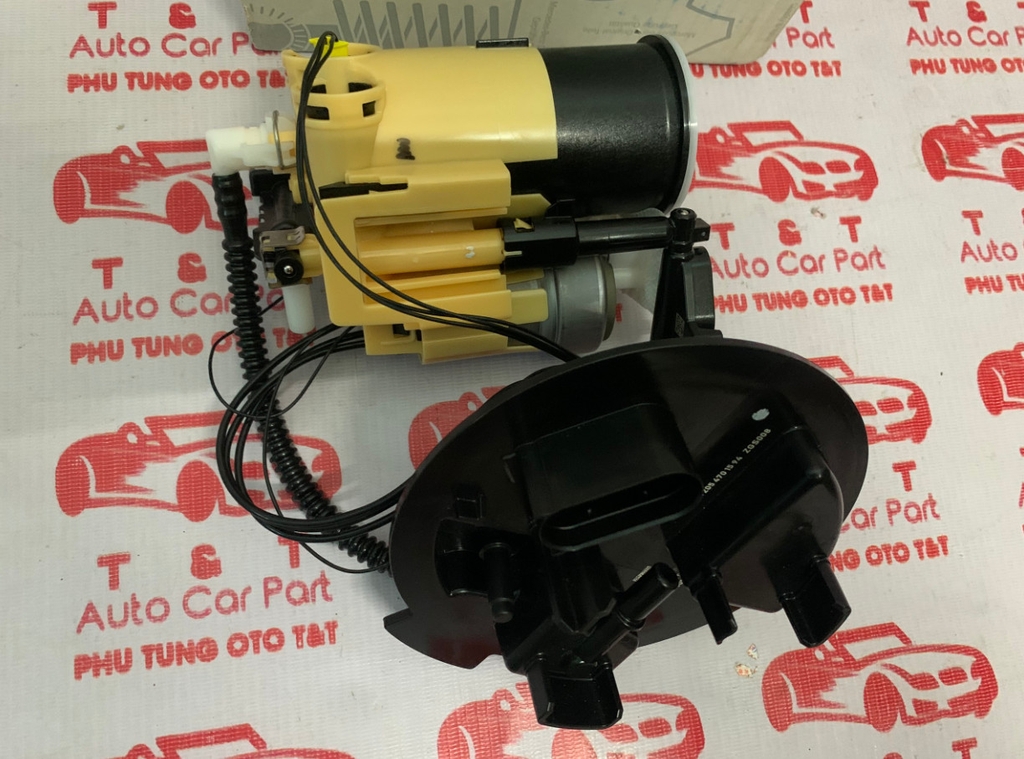 A2054707801   Bơm xăng Mercedes C200 C250 C300 GLC300   -A2054701594