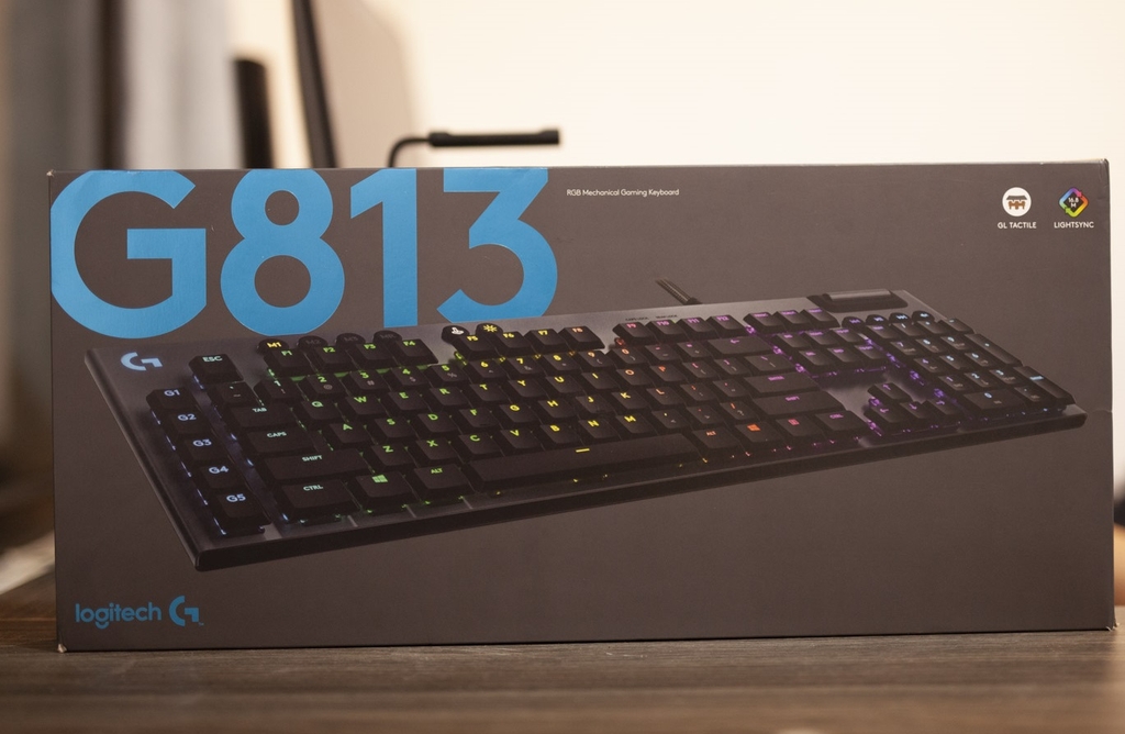Bàn phím chơi game cơ học Logitech G813 RGB LIGHTSYNC Mechanical