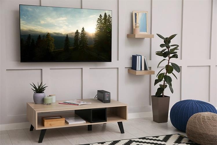 Bộ lưu điện UPS Schneider Electric Line interactive 700VA / 360W BVG700I-MSN