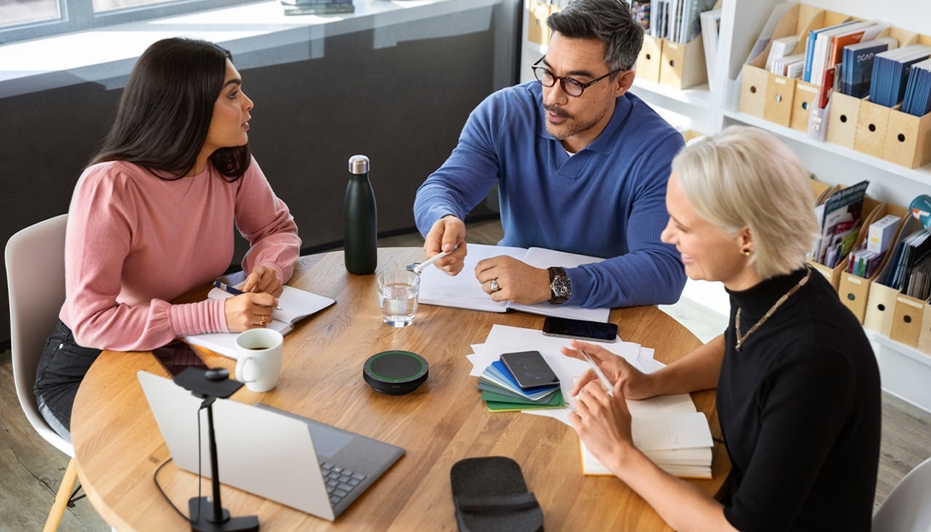 Loa Hội Nghị Bluetooth Jabra Speak2 55 kèm USB-C/USB-A