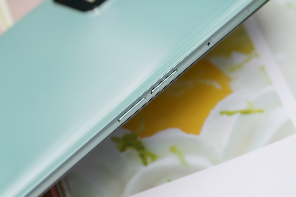 Điện thoại di động Oppo A55 - Hàng chính hãng