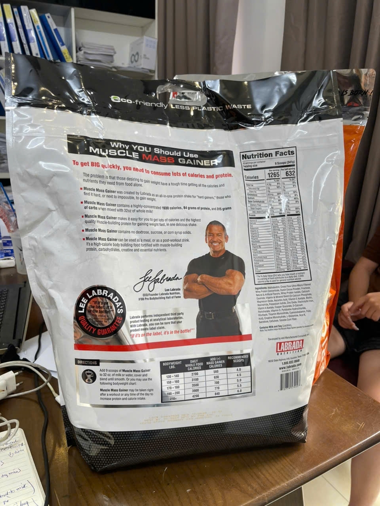 MUSCLE MASS GAINER (12lbs) - LABRADA
