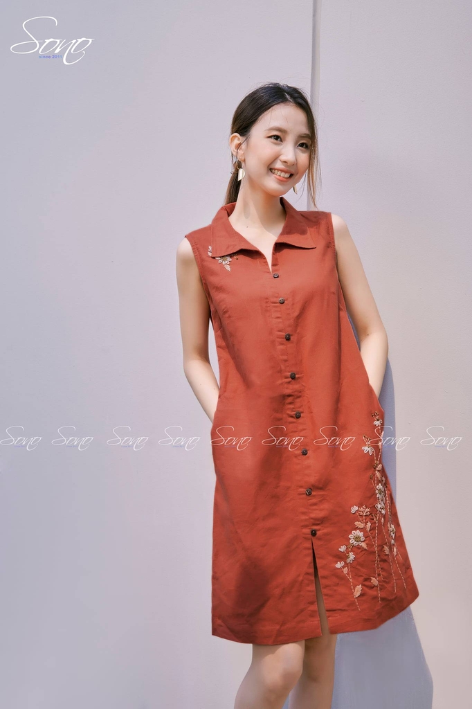 Đầm linen sát nách cổ sơ mi thêu