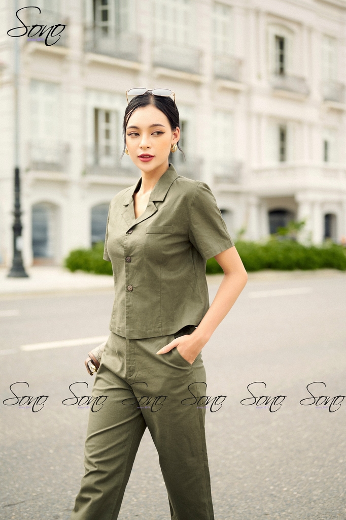 Áo blazer vest nữ ngắn tay form suông vải mịn Hàn Quốc - Áo vest, blazer nữ  | ThờiTrangNữ.vn